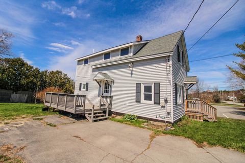 Photo of 35 Mildred Avenue, Bangor, ME 04401 (MLS # 1659450)