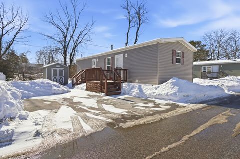 Photo of 8 A Street, Brunswick, ME 04011 (MLS # 1651591)