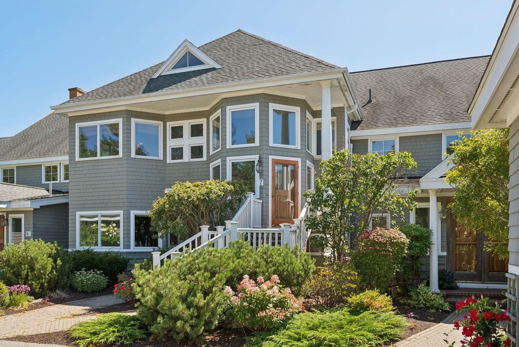 Photo of 7 Atlantic Drive #7, Scarborough, ME 04074 (MLS # 1651198)