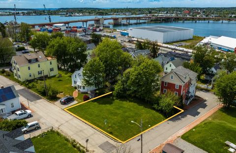 Photo of 7 Orange Street, Portland, ME 04102 (MLS # 1659152)