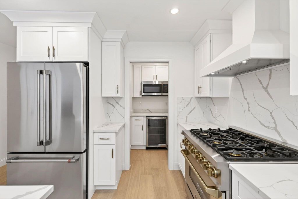 Photo of 1595 U.S. 1 Route, Freeport, ME 04032 (MLS # 1649610)