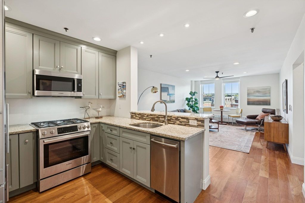 Photo of 150 Middle Street #4B, Portland, ME 04101 (MLS # 1639480)