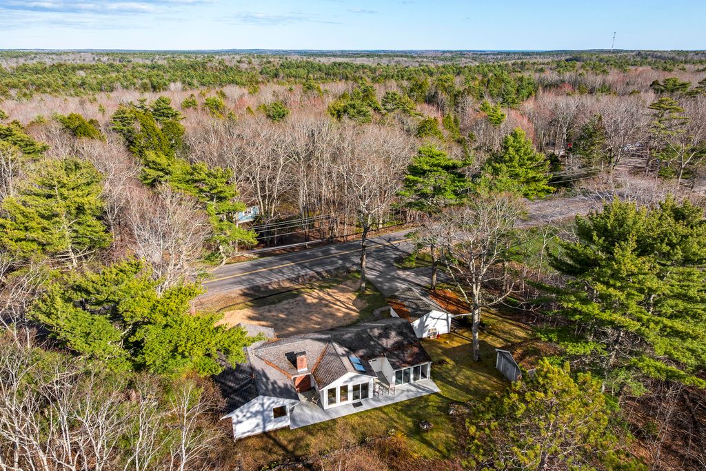 Photo of 447 Wiscasset Road, Boothbay, ME 04537 (MLS # 1661801)