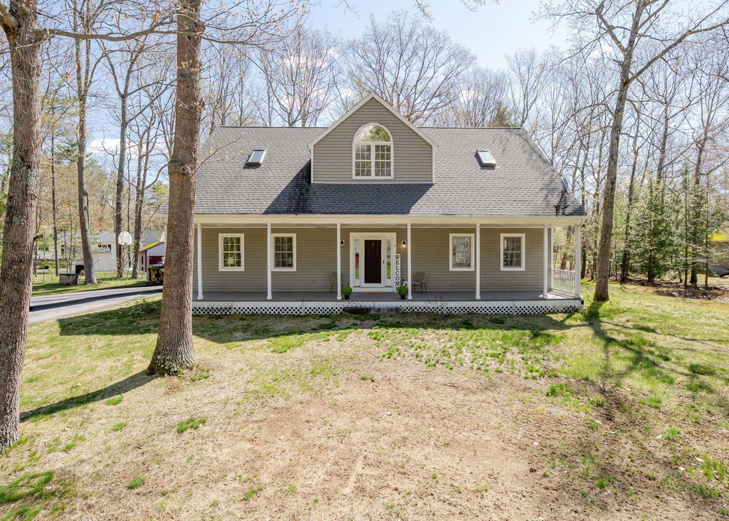 Photo of 6 Samuels Way, Gorham, ME 04038 (MLS # 1661348)