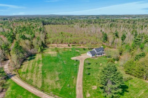 Photo of 65 Timothy Lane, Yarmouth, ME 04096 (MLS # 1663517)