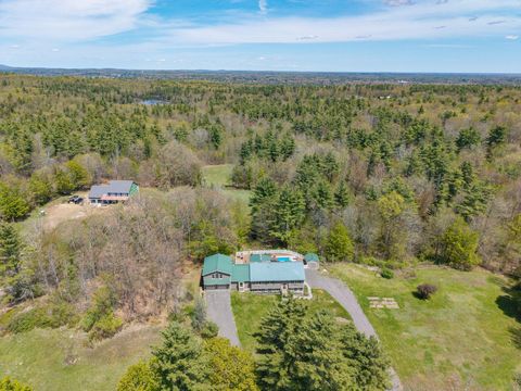 Photo of 528 Bauneg Beg Hill Road, North Berwick, ME 03906 (MLS # 1662853)