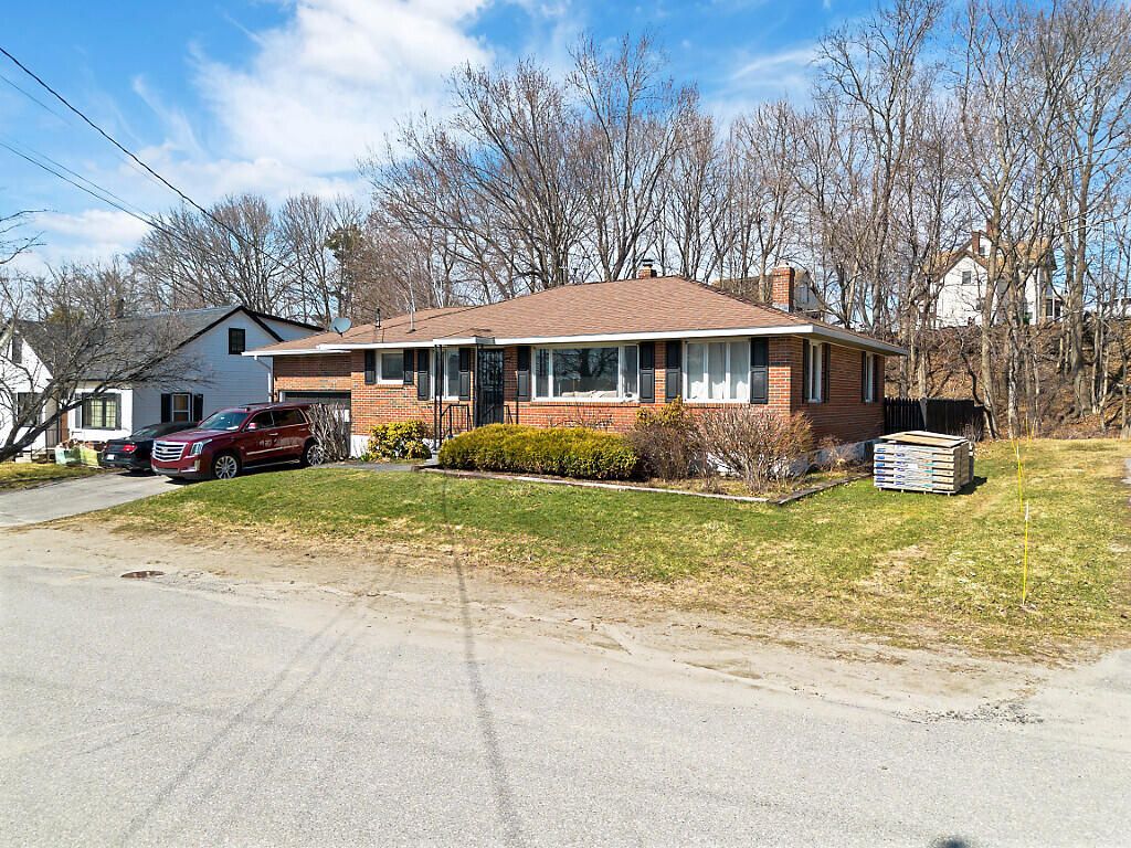 Photo of 6 Victor Terrace, Winslow, ME 04901 (MLS # 1657399)