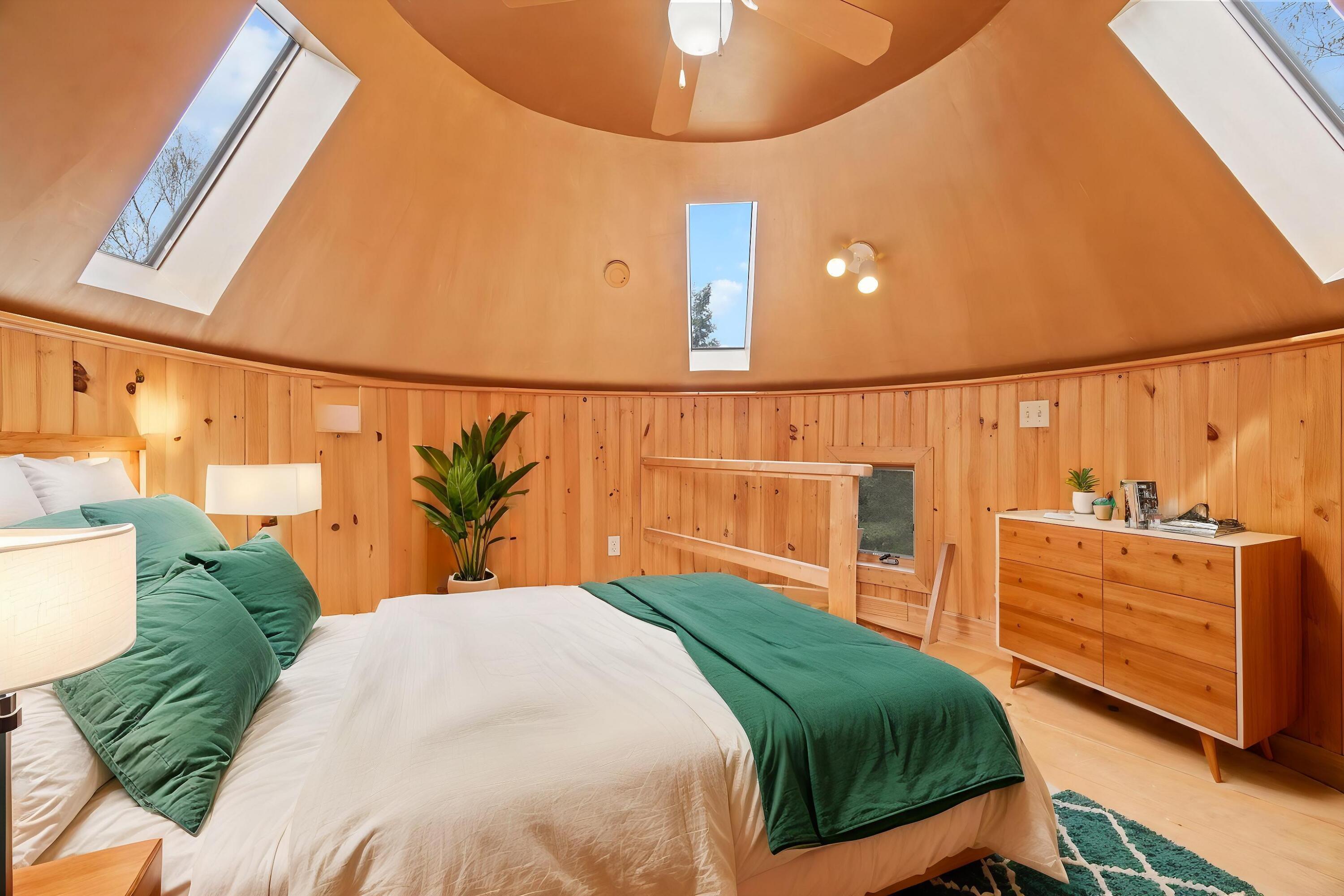 Islesboro, Maine 04848, United States, 5 Bedrooms Bedrooms, ,3 BathroomsBathrooms,Residential,Active,127423