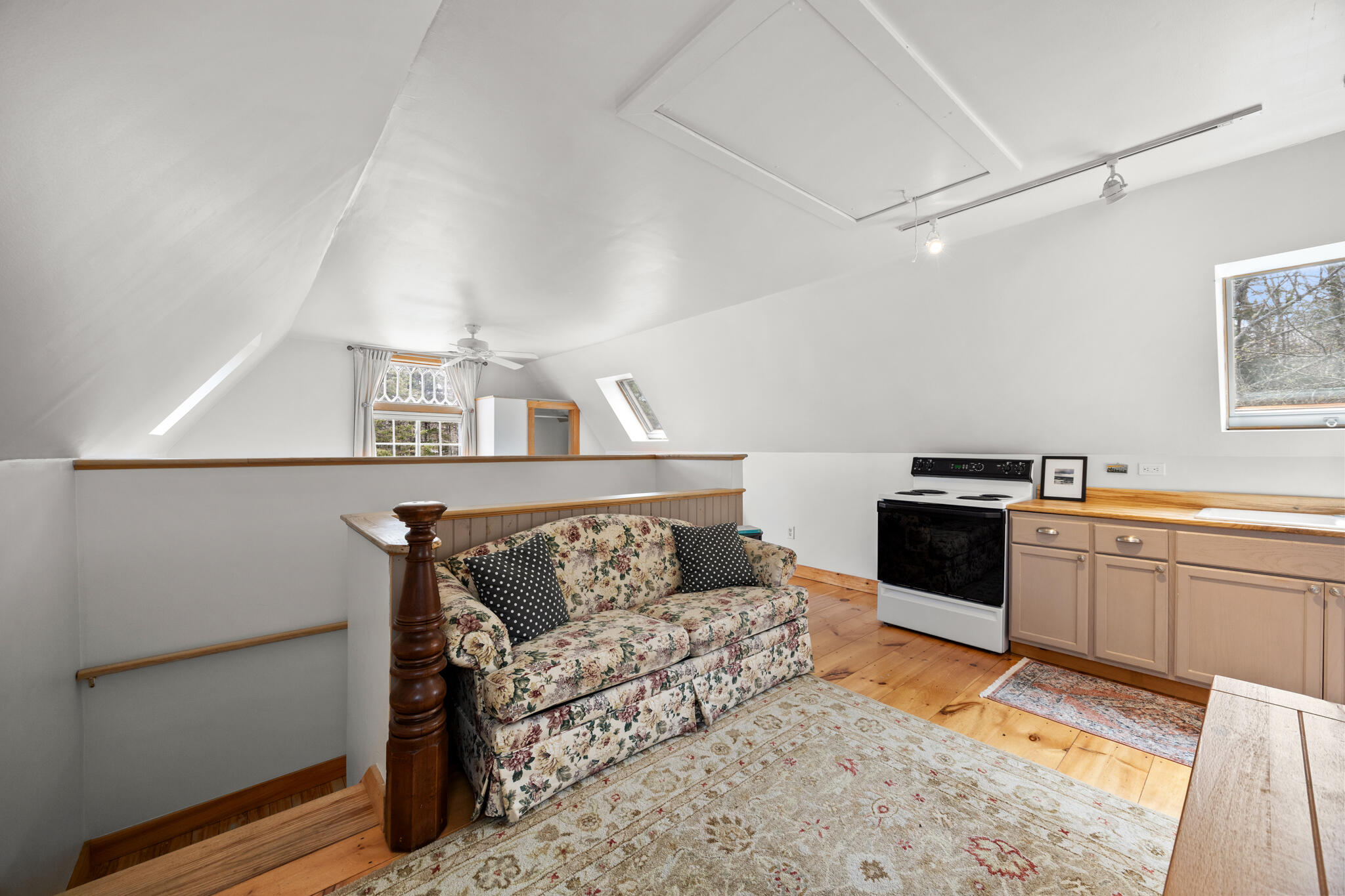 Islesboro, Maine 04848, United States, 5 Bedrooms Bedrooms, ,3 BathroomsBathrooms,Residential,Active,127423