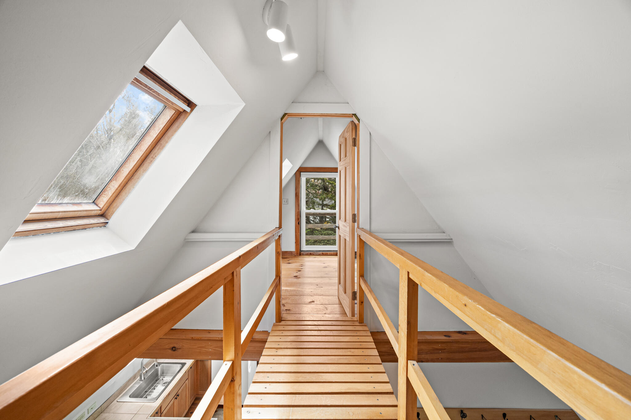 Islesboro, Maine 04848, United States, 5 Bedrooms Bedrooms, ,3 BathroomsBathrooms,Residential,Active,127423