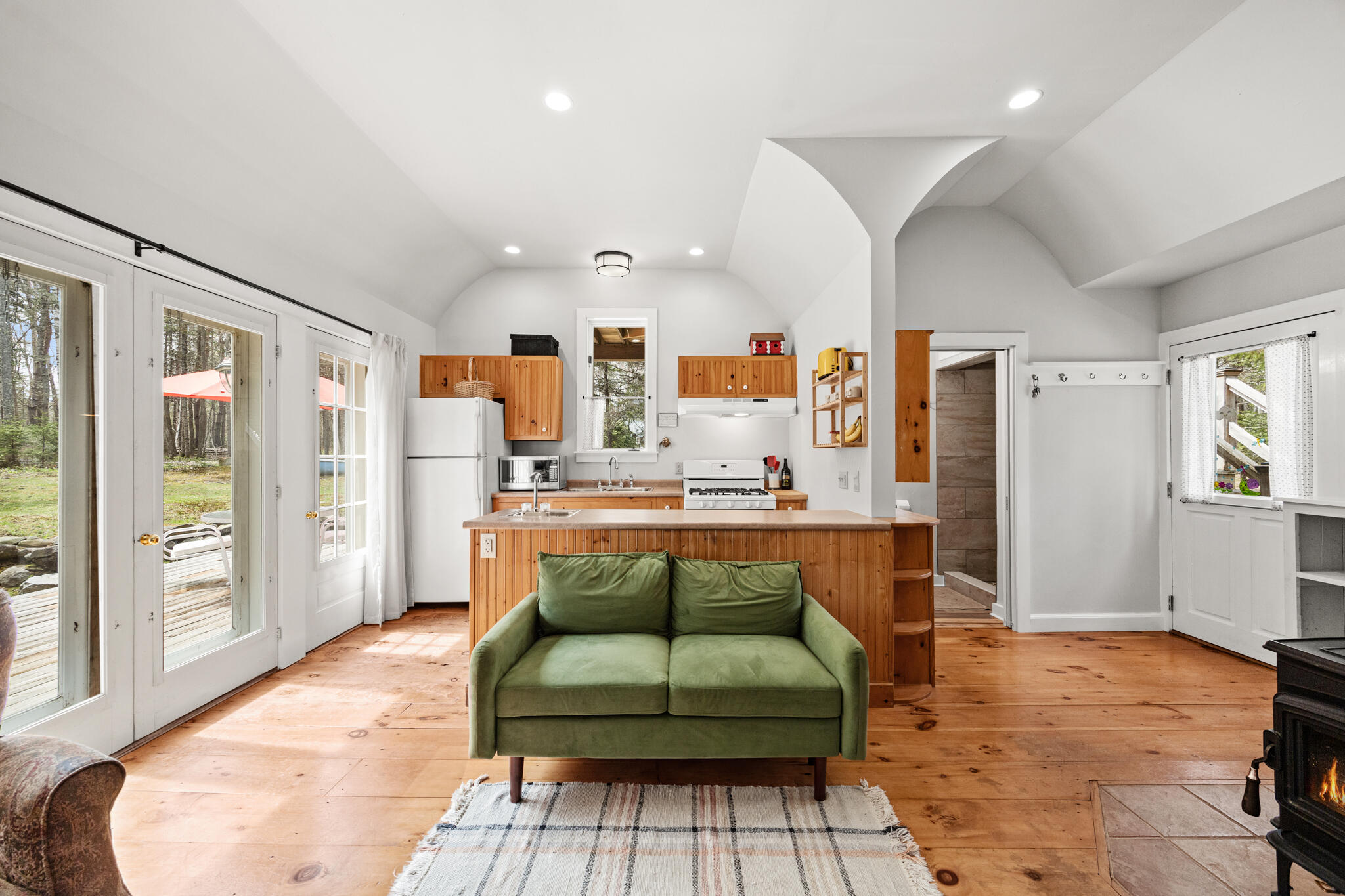 Islesboro, Maine 04848, United States, 5 Bedrooms Bedrooms, ,3 BathroomsBathrooms,Residential,Active,127423