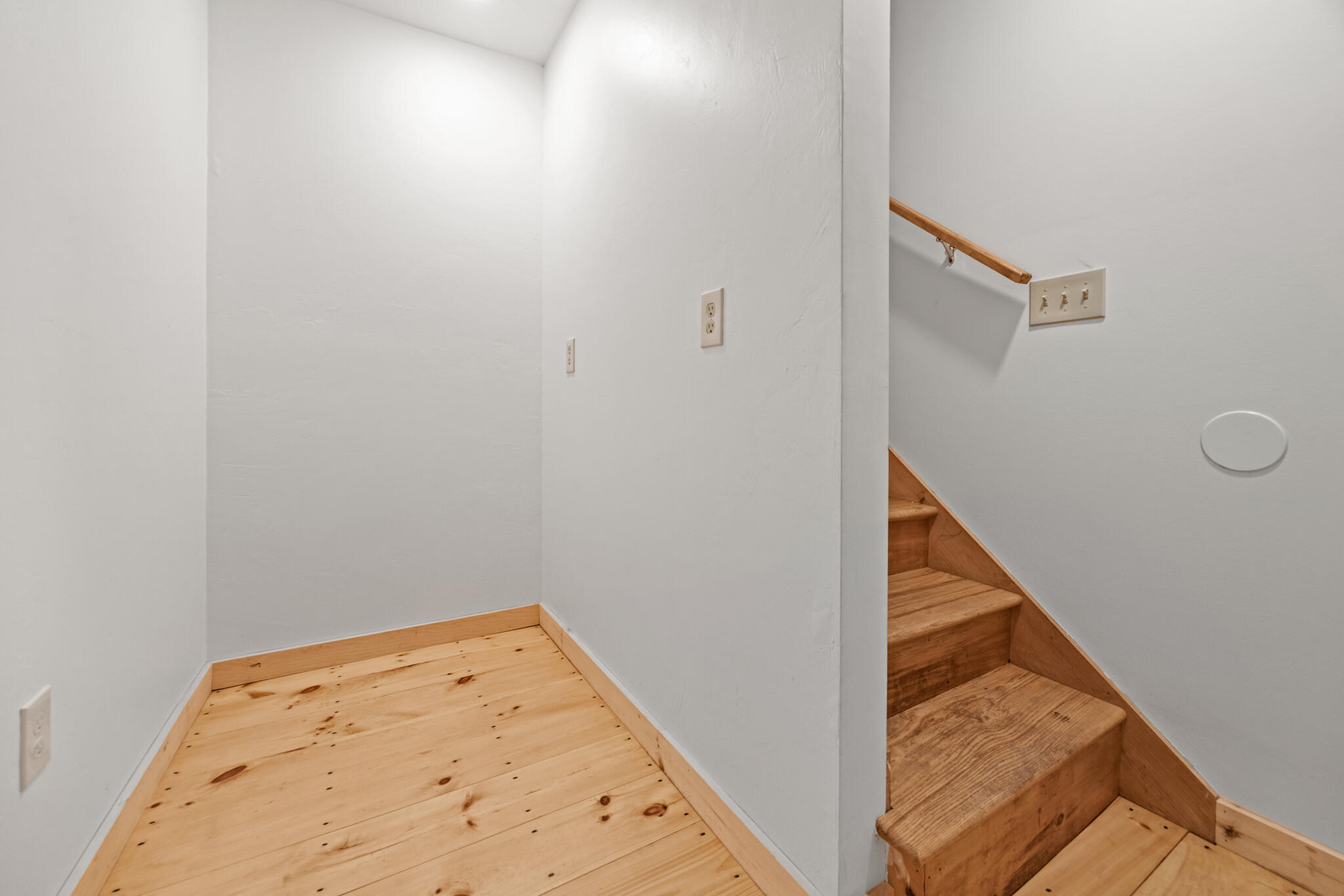 Islesboro, Maine 04848, United States, 5 Bedrooms Bedrooms, ,3 BathroomsBathrooms,Residential,Active,127423