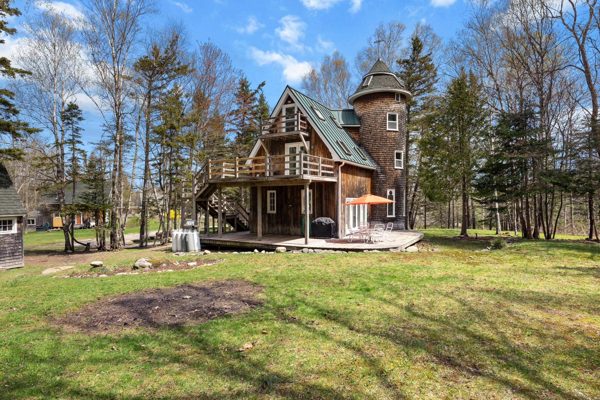 Islesboro, Maine 04848, United States, 5 Bedrooms Bedrooms, ,3 BathroomsBathrooms,Residential,Active,127423