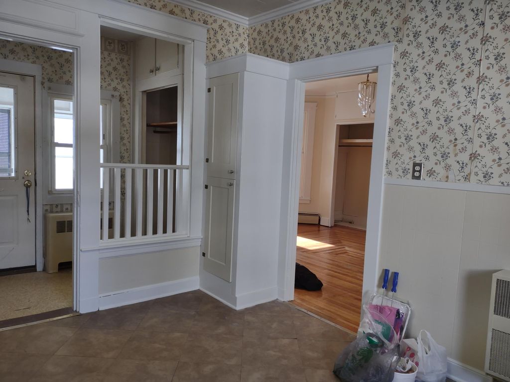 Photo of 33 Washington Street, Augusta, ME 04330 (MLS # 1640208)