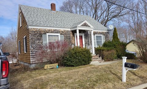 Photo of 12 Schoolhouse Lane, Hampden, ME 04444 (MLS # 1654372)