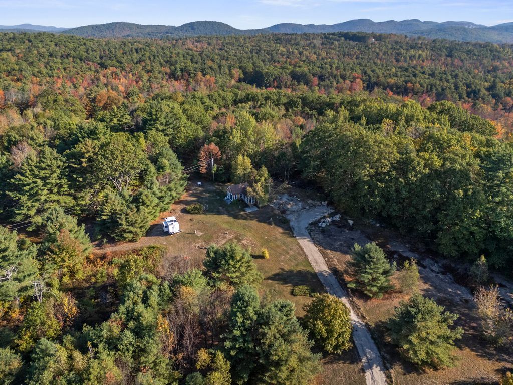 Photo of 27 Lynn Drive, Parsonsfield, ME 04047 (MLS # 1657873)