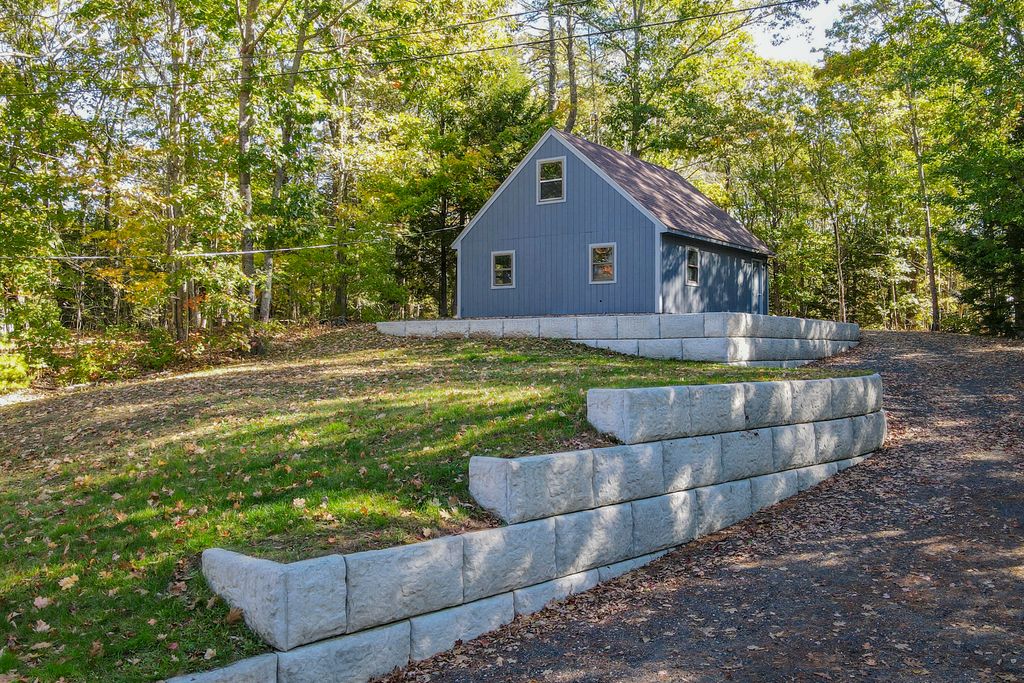 Photo of 89 Mallard Drive, Richmond, ME 04357 (MLS # 1657753)