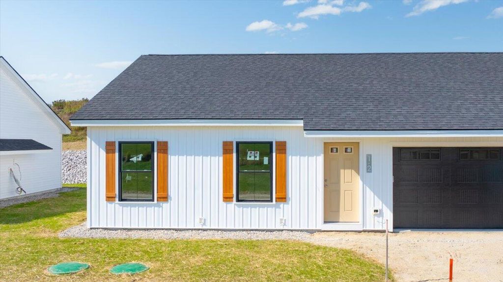 Photo of 3 Freedom Farm Road #3, Auburn, ME 04210 (MLS # 1640012)