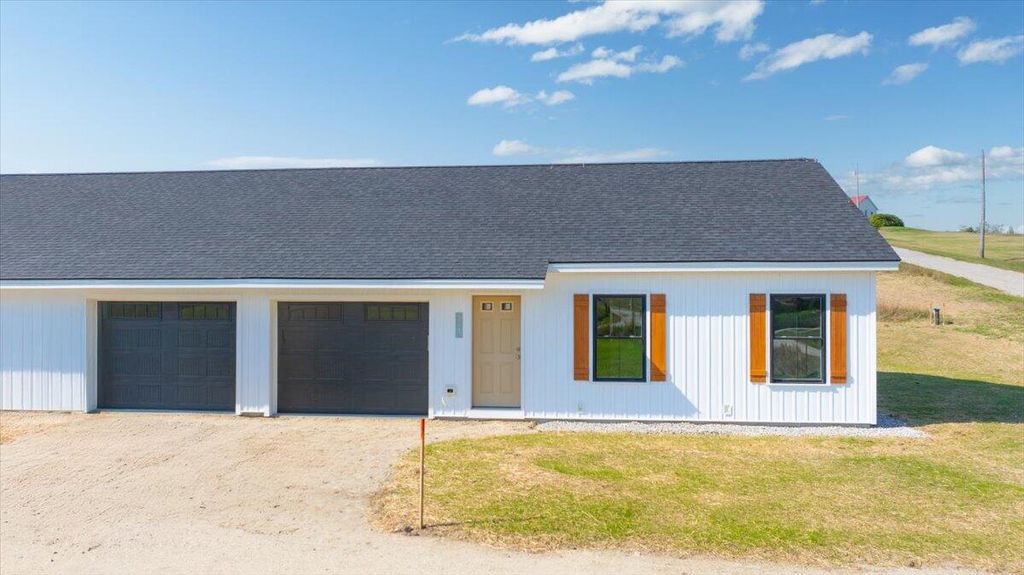 Photo of 3 Freedom Farm Road #3, Auburn, ME 04210 (MLS # 1640012)