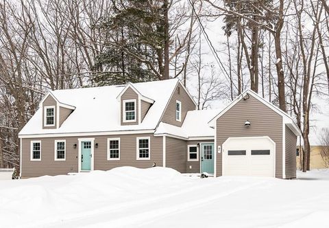 Photo of 7 Winterbrook Drive, York, ME 03909 (MLS # 1651783)