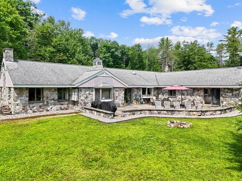 Photo of 16 Davis Point Road, Wayne, ME 04284 (MLS # 1640212)