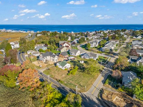Photo of 835 Ocean Avenue, Wells, ME 04090 (MLS # 1656918)