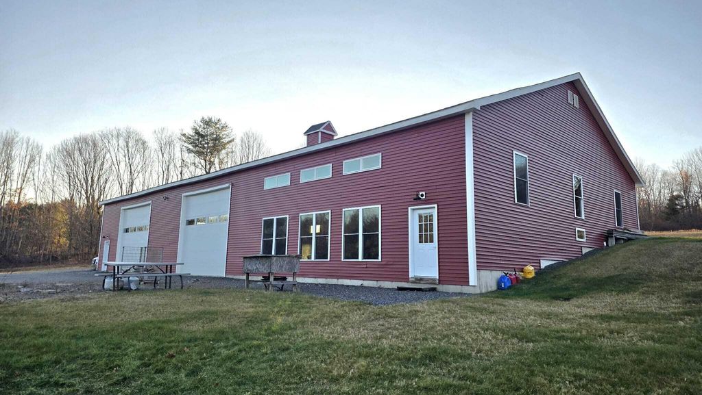Photo of 602 Hussey Hill Road, Vassalboro, ME 04989 (MLS # 1645833)
