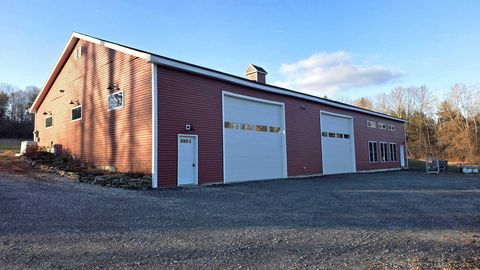 Photo of 602 Hussey Hill Road, Vassalboro, ME 04989 (MLS # 1645833)