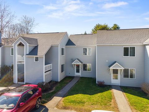Photo of 25 Lawrence Street #52, Westbrook, ME 04092 (MLS # 1660005)