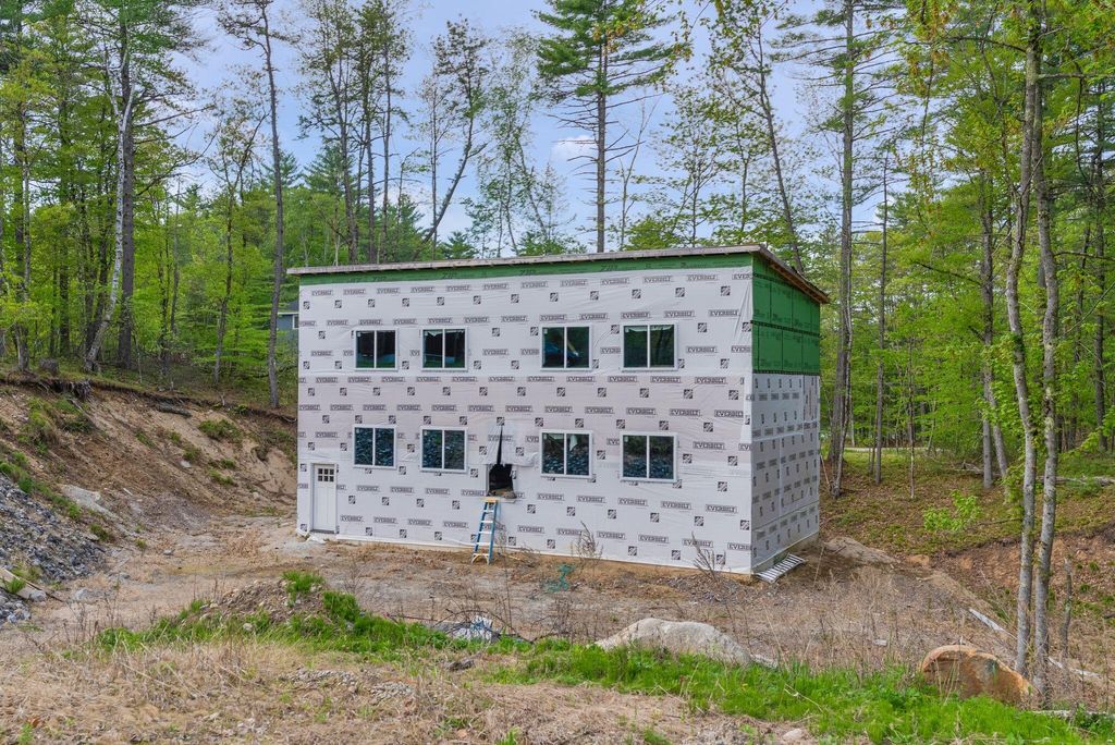 Photo of 19 Lenox Circle, Waterboro, ME 04061 (MLS # 1663682)
