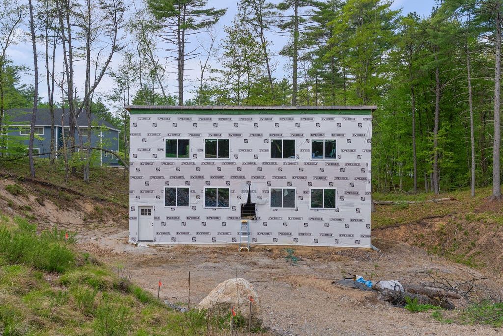 Photo of 19 Lenox Circle, Waterboro, ME 04061 (MLS # 1663682)