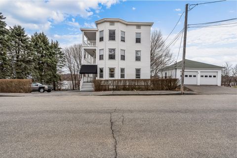 Photo of 147 Cleaves Street #1, Biddeford, ME 04005 (MLS # 1656403)