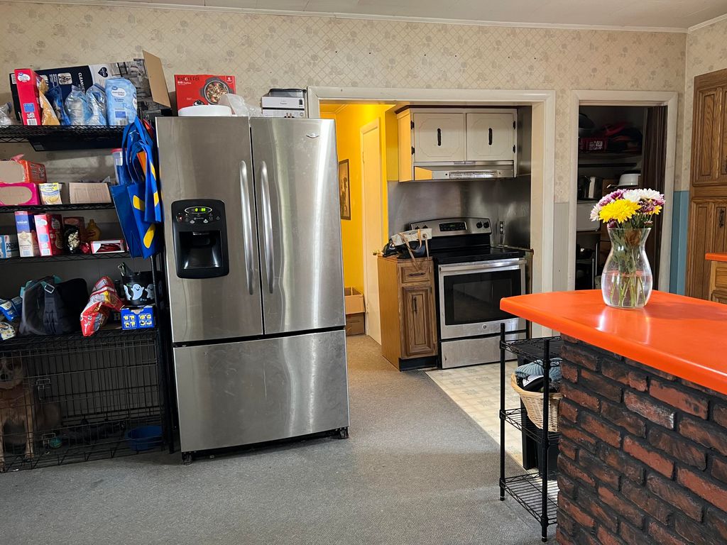 Photo of 63 Rideout Avenue, Lewiston, ME 04240 (MLS # 1659773)