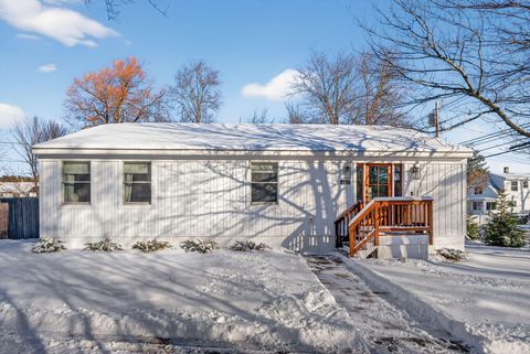 Photo of 1038 Ocean Avenue, Portland, ME 04103 (MLS # 1645890)