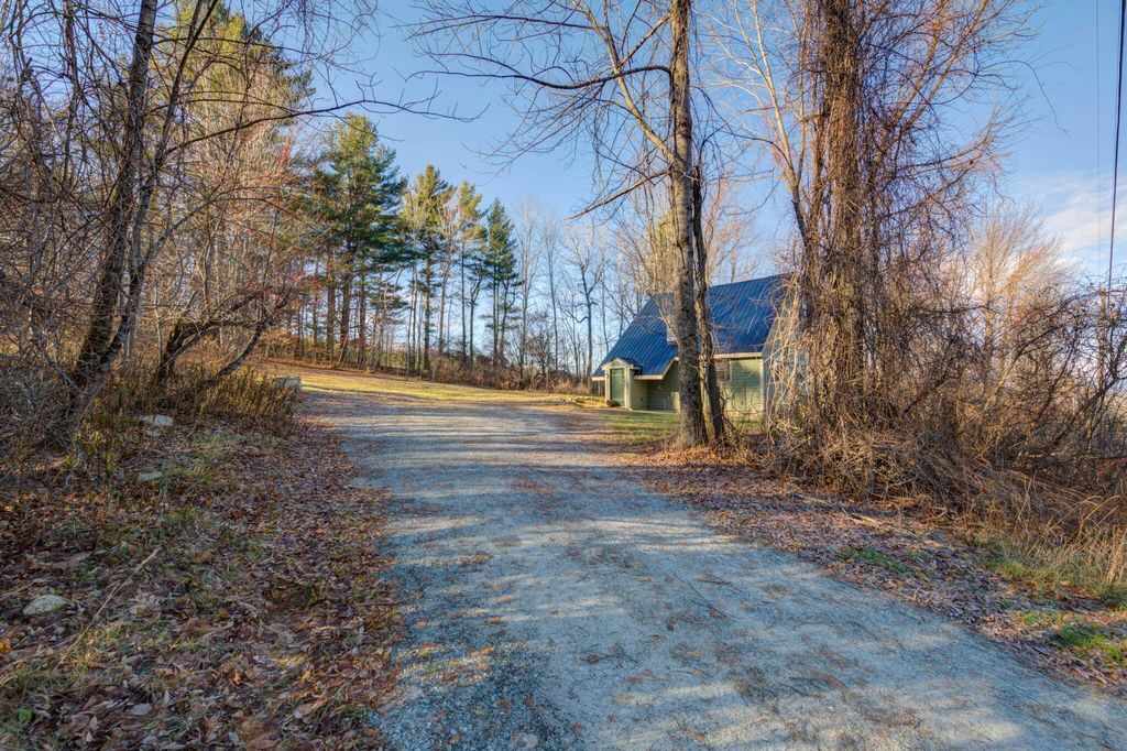 Photo of 117 King Hill Road, Paris, ME 04281 (MLS # 1644538)