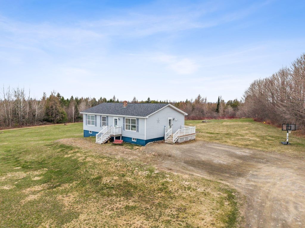 Photo of 662 U.S. Hwy 1, Monticello, ME 04760 (MLS # 1660010)