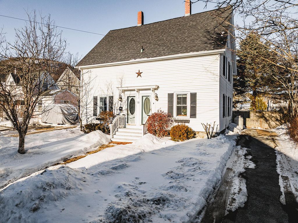 Photo of 11 Central Street, Camden, ME 04843 (MLS # 1651395)