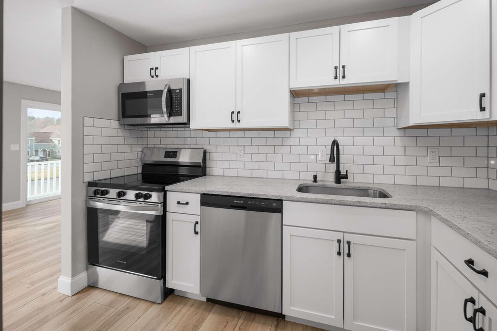 Photo of 25 Farmgate Road #24, South Berwick, ME 03908 (MLS # 1659875)