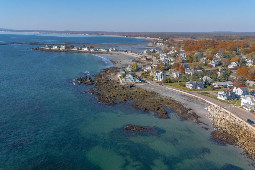 Photo of 221 Beach Avenue, Kennebunk, ME 04043 (MLS # 1654597)
