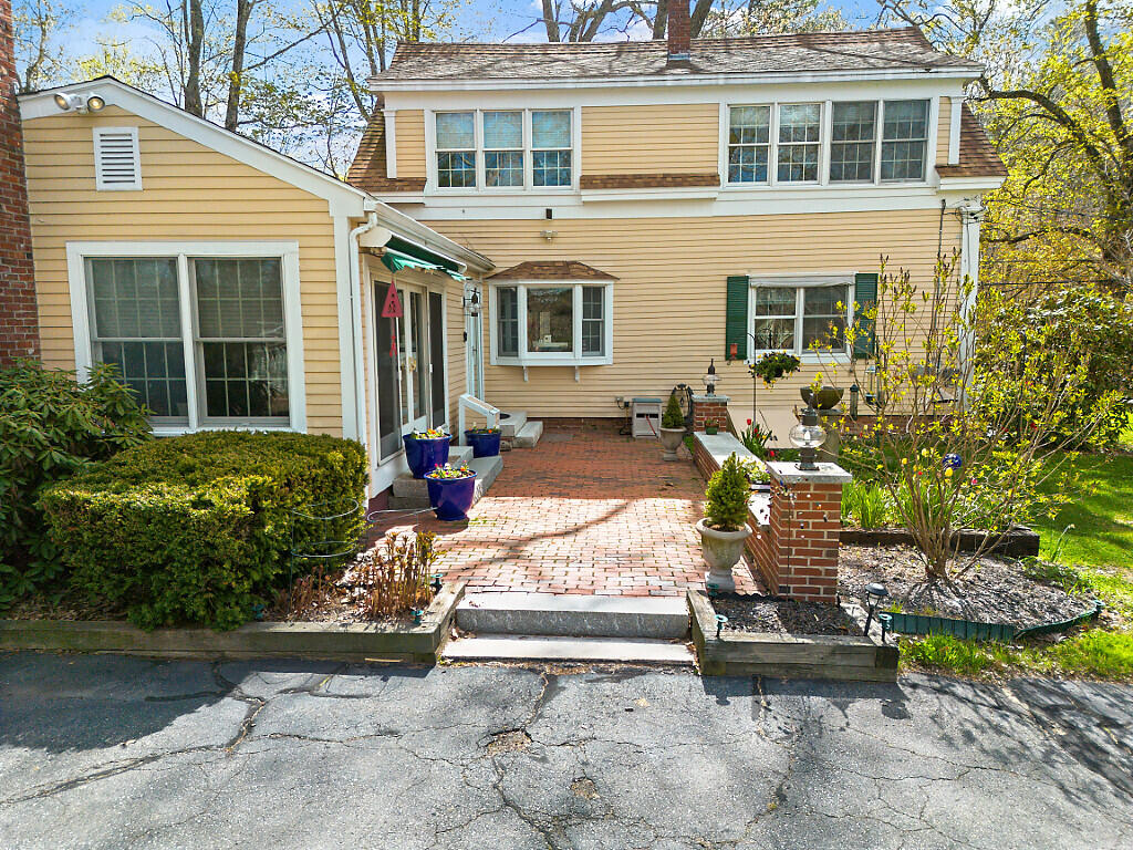 251 Cedar Grove Road