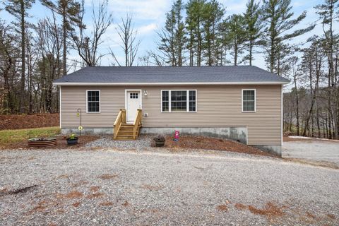 Photo of 9 Alder Road, Naples, ME 04055 (MLS # 1658146)