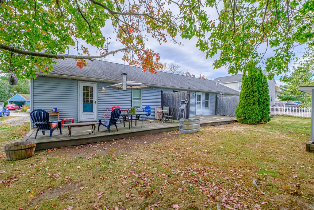 Photo of 118 Providence Street, Portland, ME 04103 (MLS # 1641701)