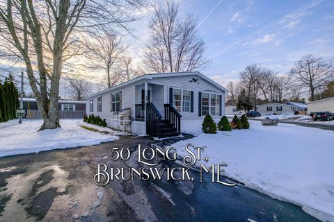 Photo of 50 Long Street, Brunswick, ME 04011 (MLS # 1646909)