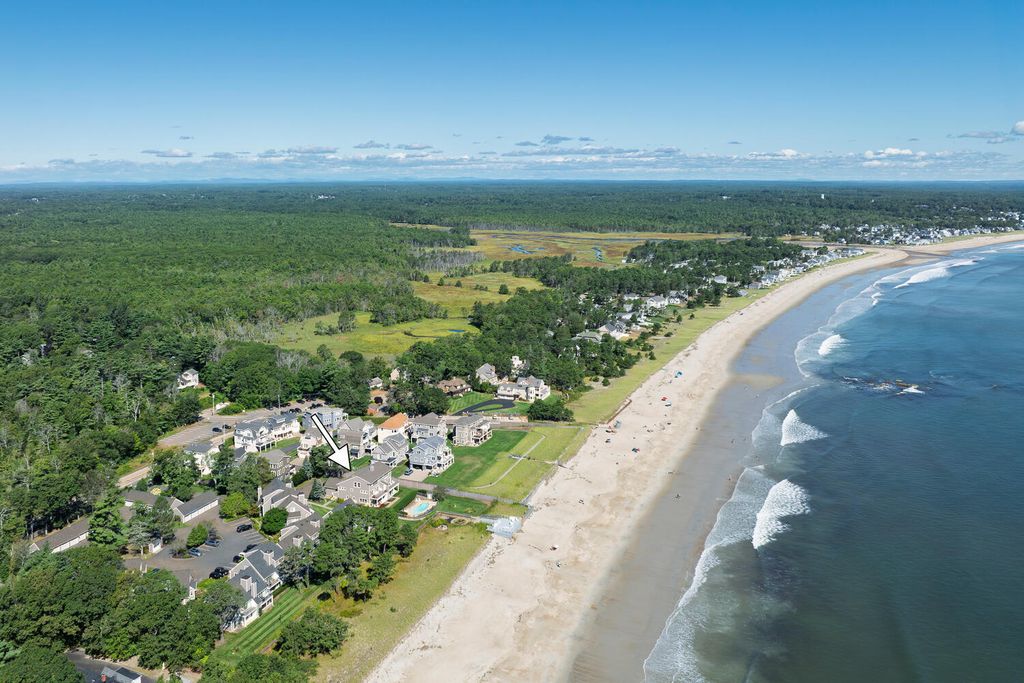 Photo of 311 Seaside Avenue #1, Saco, ME 04072 (MLS # 1639123)