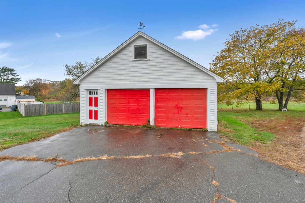 Photo of 15 Picott Road, Kittery, ME 03904 (MLS # 1641481)