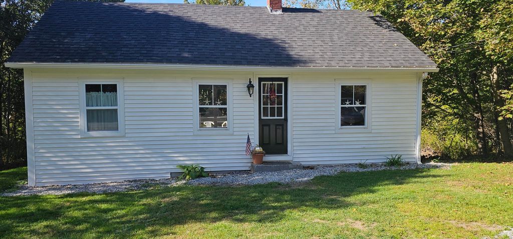 Photo of 268 Ridge Road, Saint George, ME 04860 (MLS # 1648888)