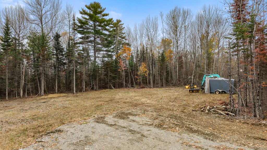 Photo of 87 Bradbury Drive, Corinth, ME 04427 (MLS # 1642496)