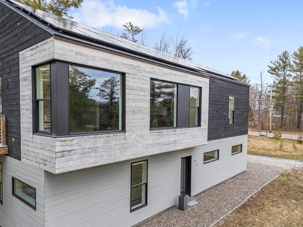 Photo of 1 Cairn Hill Road, Bowdoinham, ME 04008 (MLS # 1655318)