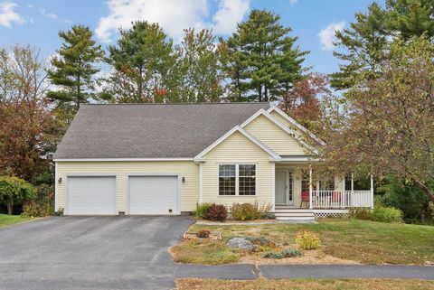 Photo of 84 Victoria Drive, Westbrook, ME 04092 (MLS # 1640885)