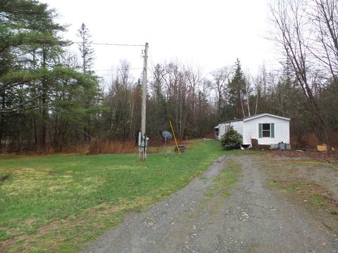 Photo of 540 Bellsqueeze Road, Clinton, ME 04927 (MLS # 1658566)